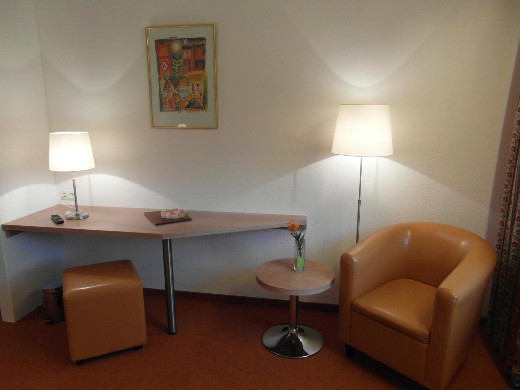 Hotel Am Springhorstsee Grossburgwedel Ngoại thất bức ảnh