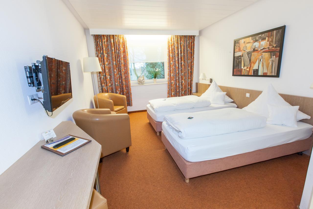 Hotel Am Springhorstsee Grossburgwedel Ngoại thất bức ảnh
