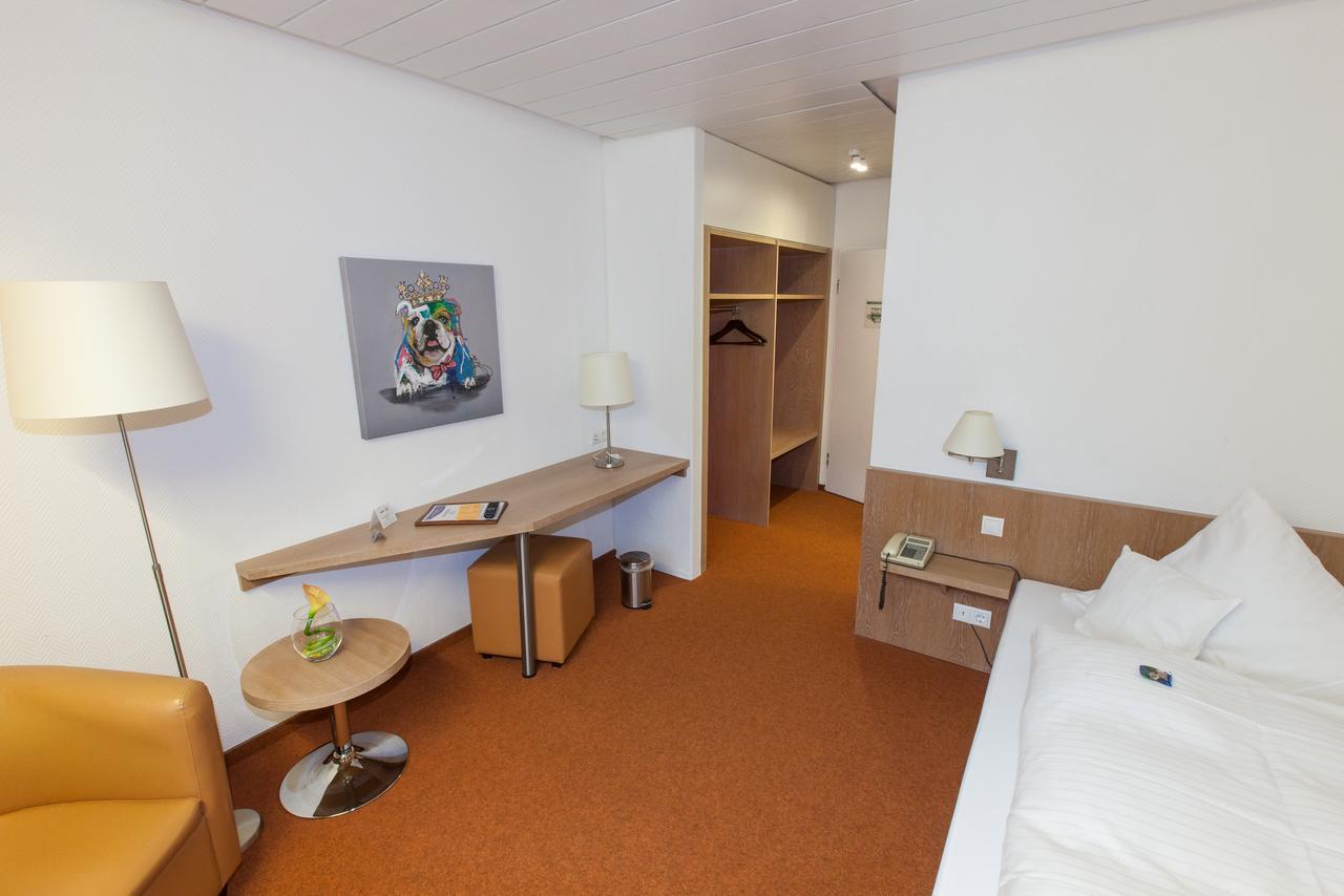 Hotel Am Springhorstsee Grossburgwedel Ngoại thất bức ảnh